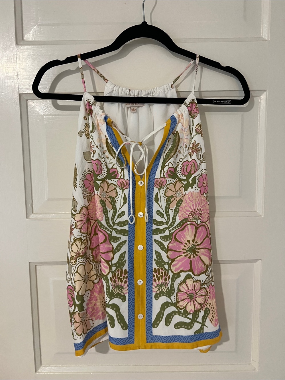 Skies Are Blue White Floral Spaghetti Strap Tank with Pink & Green